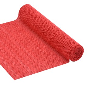 Rote Venilia Anti-Rutsch Unterlage Venigrip, 30x150cm, aufgerollt.