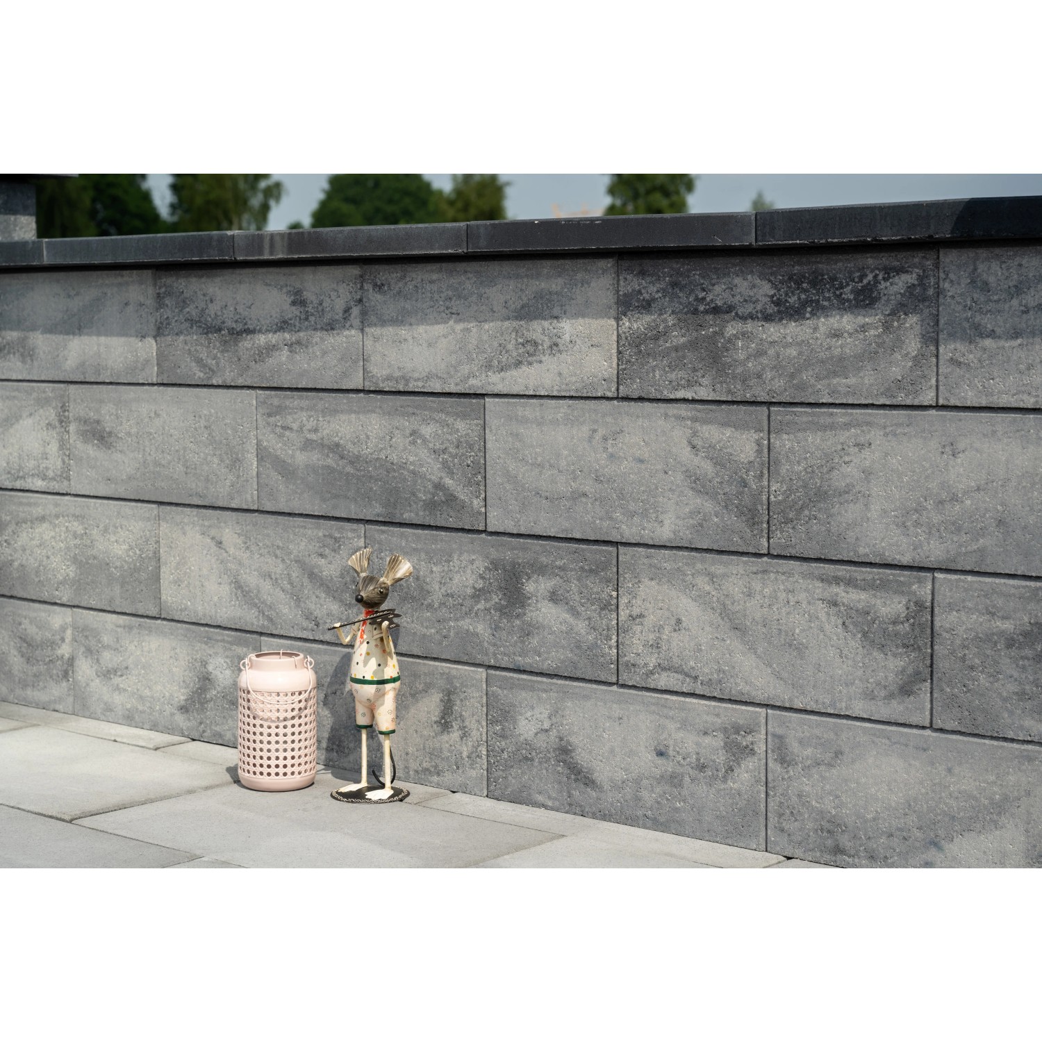 Diephaus Gartenmauer Fein, weiß-schwarz, 50x25x20 cm, mit glatter Oberfläche und Nut-Feder-System.