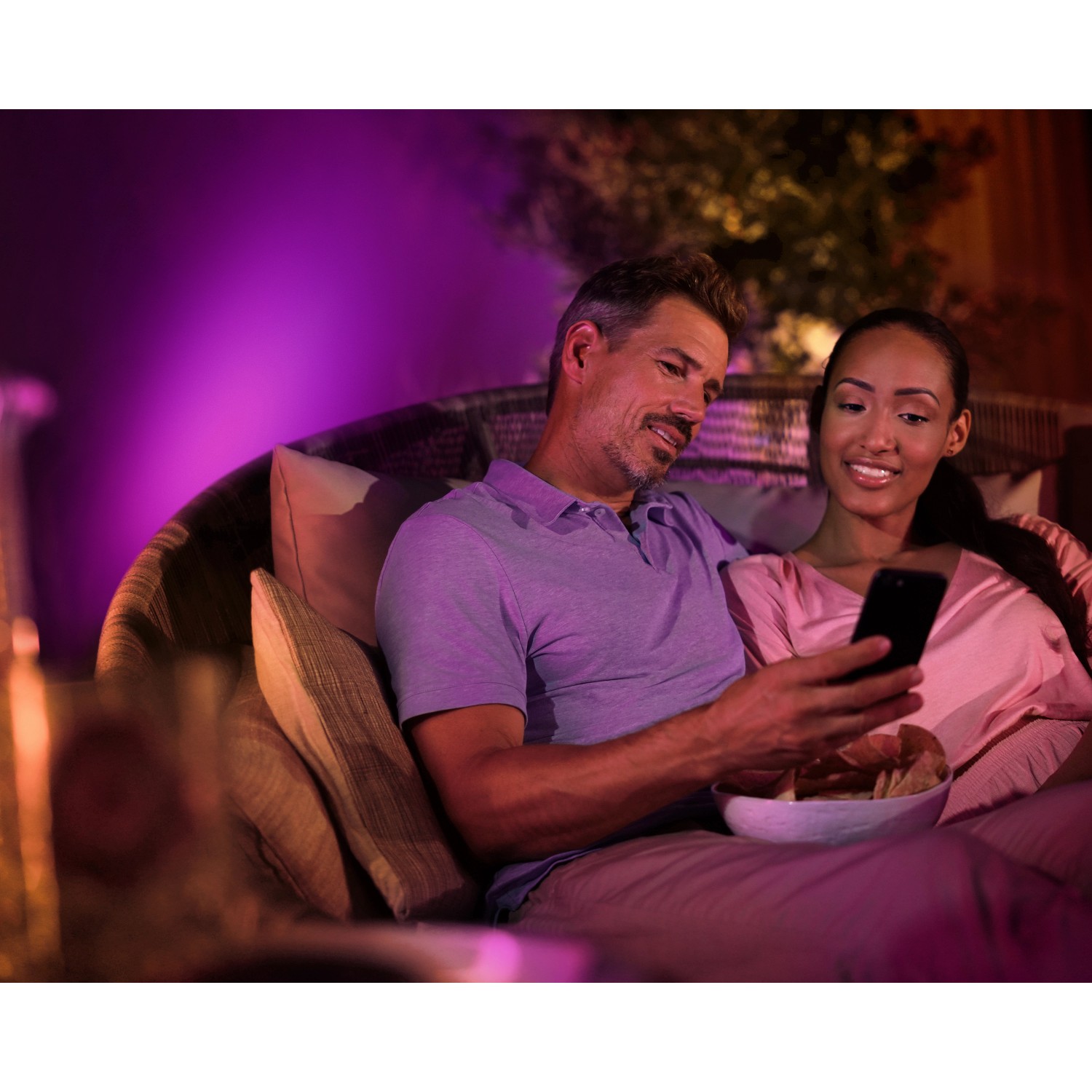 Philips Hue LEDAußenleuchte Lily XL Schwarz kaufen bei OBI