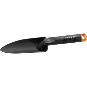 Fiskars Pflanzkelle Solid, Gartenhandgerät aus robustem Kunststoff in Schwarz.