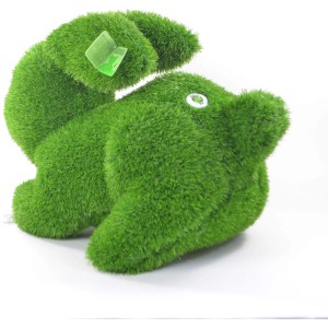 Grüne AniPlants Gartenfigur Hase, 65 cm, aus wetterfestem Material mit Gras-Optik.