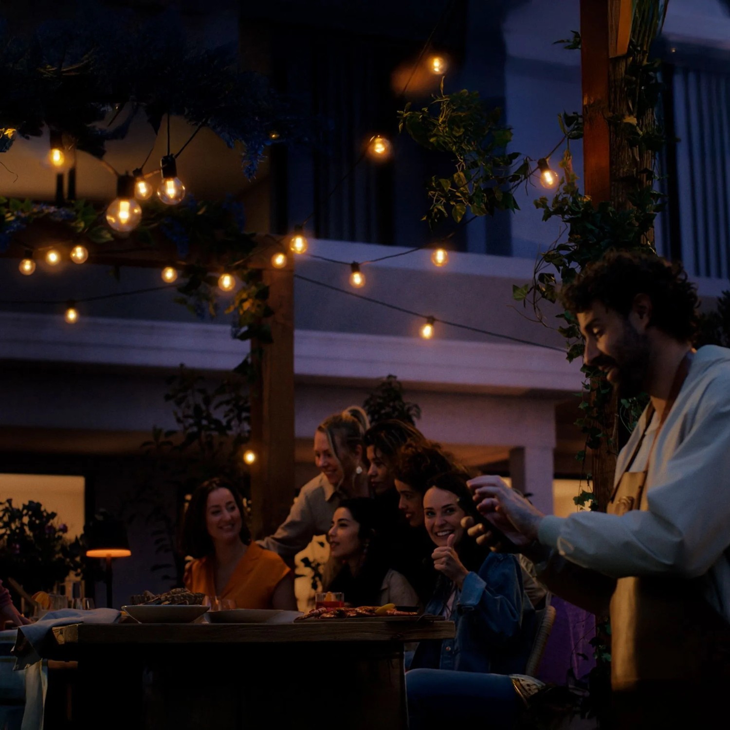 Philips Hue Smart-Outdoor-LED-Lichterkette Festavia Globe 30 Lampen 21 m_4