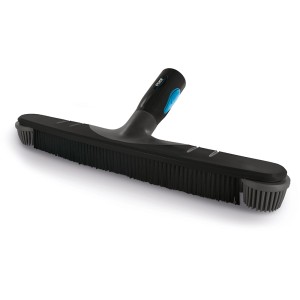 Lange Beckenbürste für Pools, extra breit mit schwarzen Borsten und Aufnahme für Teleskopstange.