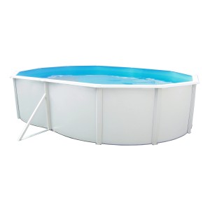 Weißer Steinbach Stahlwandpool Nuovo de Luxe Oval, 550x366x120 cm, gefüllt mit blauem Wasser.