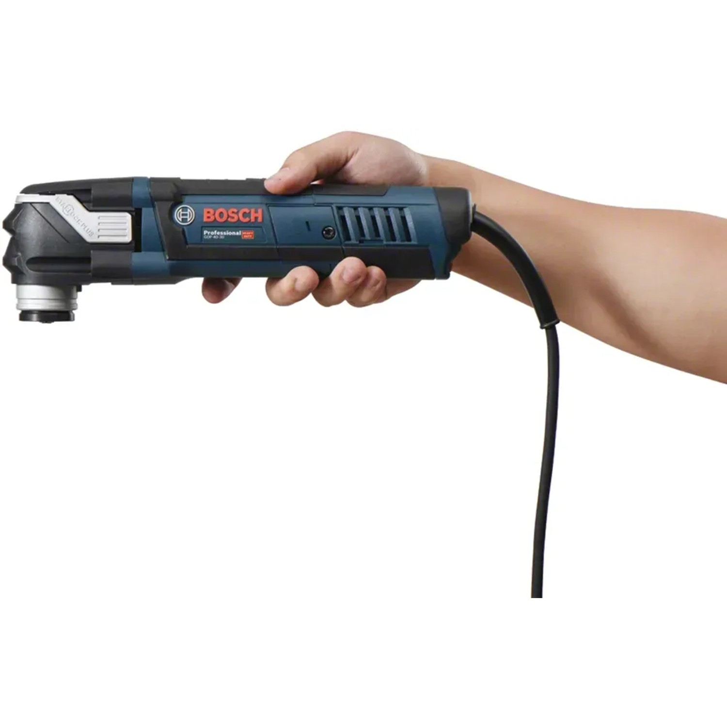 Bosch Professional GOP 40-30 Multicutter in Hand, blau/schwarz, mit Zubehör im L-Boxx Koffer.