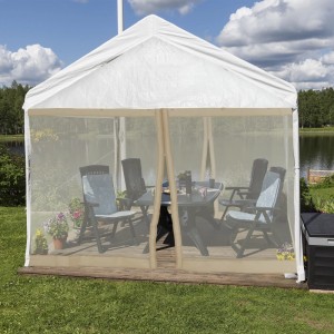 Beiges Moskitonetz für Pavillon 3x3m im Garten. Feinmaschiger Insektenschutz mit Reißverschluss für Outdoor-Sitzbereich.