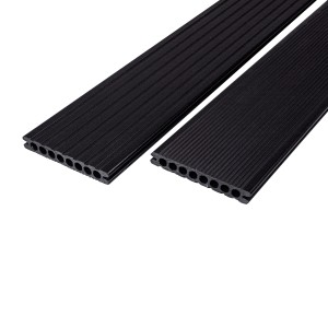 Rettenmeier WPC Terrassendielen Ebenholz Anthrazit, geriffelte Oberfläche, Querschnitt mit Hohlkammern.