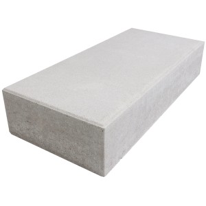 Graue EHL Blockstufe (75x35x15 cm) für Treppen und Einfassungen.