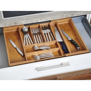 Variabler Kesper Besteckkasten aus Bambus (FSC®) in einer Schublade mit Besteck.
