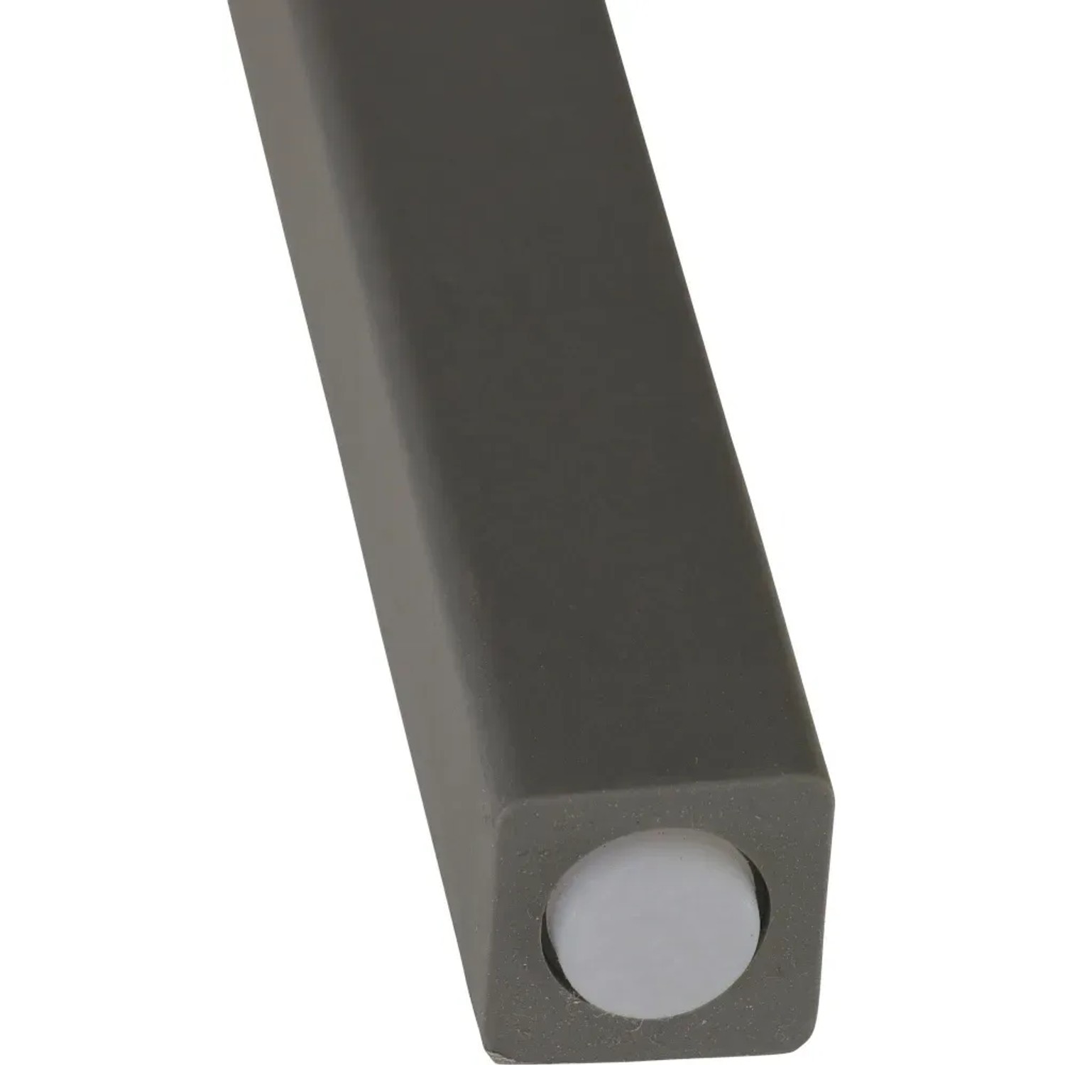 Detailaufnahme vom Bein des grauen Siena Garden Lane Stapelsessels.