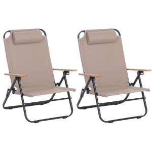 Zwei cremefarbene, klappbare Campingstühle mit verstellbarer Rückenlehne, schwarzem Metallgestell und Bambus-Armlehnen.
