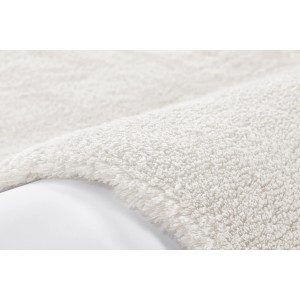 Detailansicht des Kayoom Teppich Bali 110 in Elfenbein, ein flauschiger Hochflorteppich.