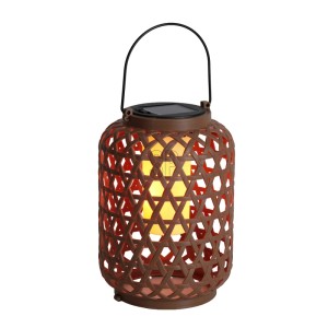 Braune Solar-LED-Laterne mit Metallhenkel und flackerndem Licht für Garten und Terrasse.