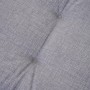 Detailaufnahme: Graues Siena Garden Banksitzkissen Comfort mit Steppung.
