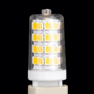 Klare G9 LED-Lampe, warmweißes Licht. Zylindrisches Leuchtmittel mit weißem Sockel für helle Beleuchtung.
