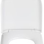 Weißer Wenko WC-Sitz Exclusive für Geberit Renova, Duroplast, mit geöffnetem Deckel.