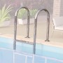 Edelstahl Einhängeleiter für Karibu Holzpool Set, Detailaufnahme.