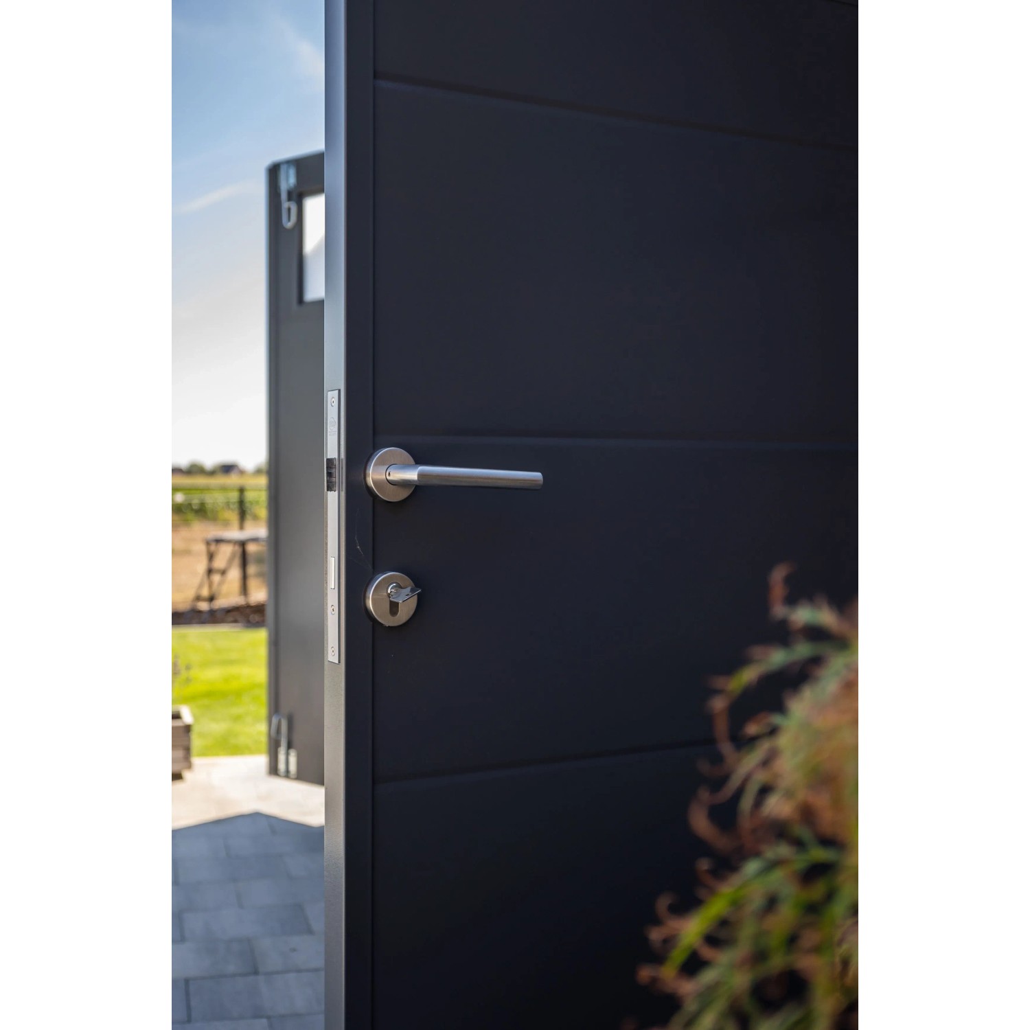 Gerätehaus Classico 2424 mit Lounge S Links 522 cm x 238 cm Hellgrau_5