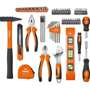 OBI Werkzeugkoffer, 62-teilig, mit Hammer, Zangen, Schraubendrehern und Wasserwaage.