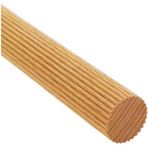 Riffelstab aus Buche, Ø 6 mm, Länge 1000 mm. Ideal für kreative Projekte und dekorative Leisten.