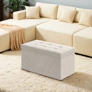 Songmics Sitzbank Minota, creme, mit Stauraum vor Sofa auf Teppich.