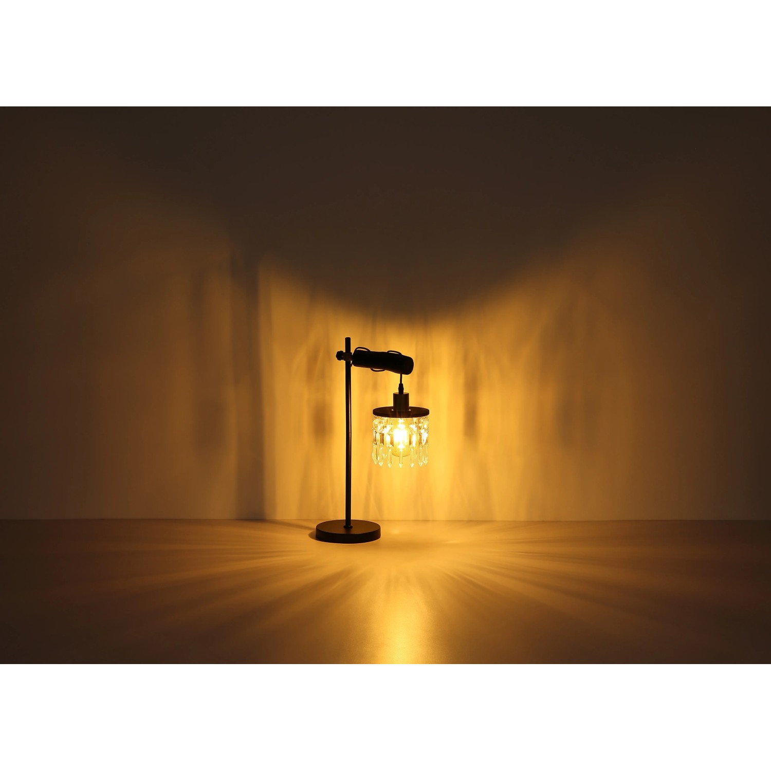 Globo Stehlampe Comma, 2-flammig, schwarz-gold mit Glaskristallen, Höhe 168 cm.