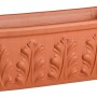Roter Deroma Pflanzkasten Roma, 32 cm, aus Terrakotta mit Blattmuster für den Garten.