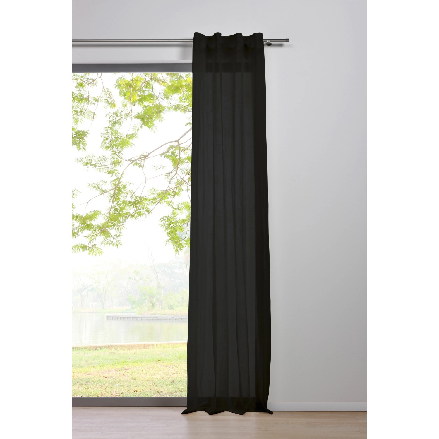Schwarzer Mydeco Schlaufenschal Pure, 245x135 cm, halbtransparent für Fenster.