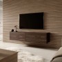 Selsey TV-Hängeboard Bisira 140 cm in Nussbaum Holzoptik, wandhängend, mit 2 grifflosen Türen im modernen Wohnzimmer.