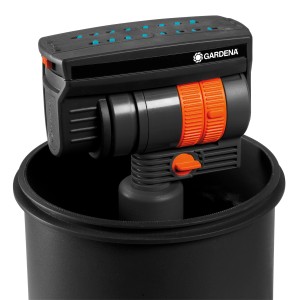 Gardena Komplett-Set mit Viereck-Versenkregner OS 140 für Flächen bis zu 140 m² Gardena Komplett-Set mit Viereck-Versenkregner OS 140 für Flächen bis zu 140 m²