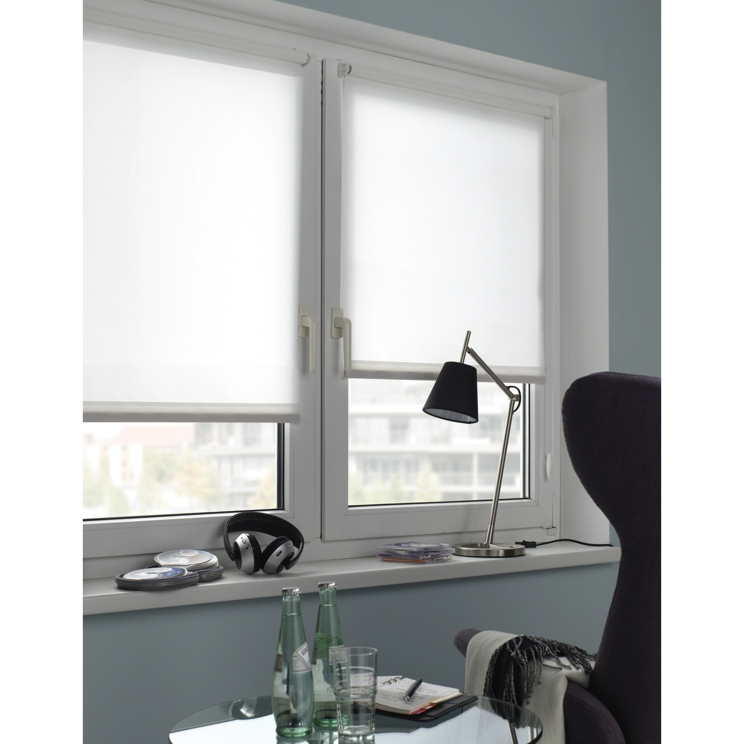 Gardinia EasyFix Rollo, reinweiß, 60x150 cm, strukturierter Stoff, ohne Bohren am Fenster montiert.