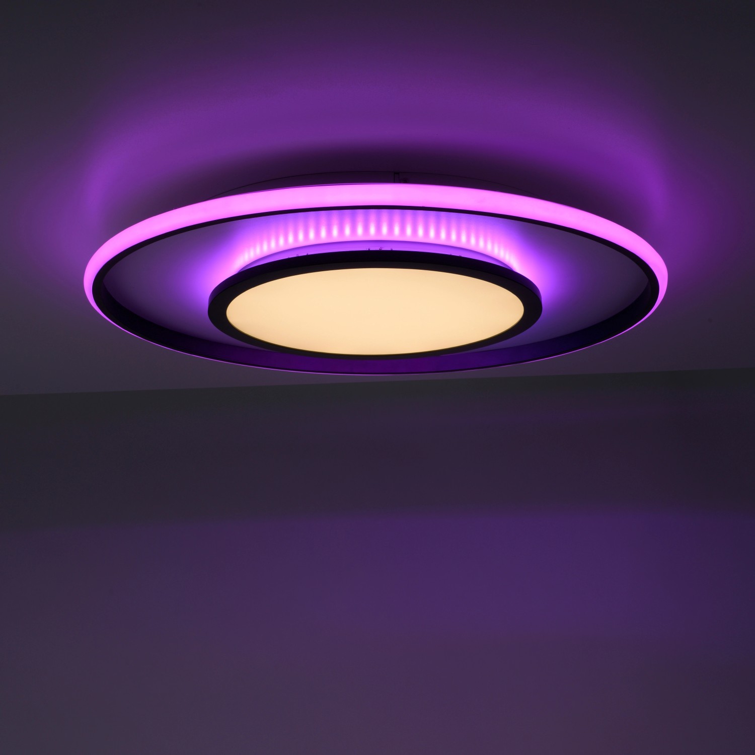 Moderne LED-Deckenleuchte Arenda, schwarz, Ø 60 cm, mit RGB-Farbwechsel.