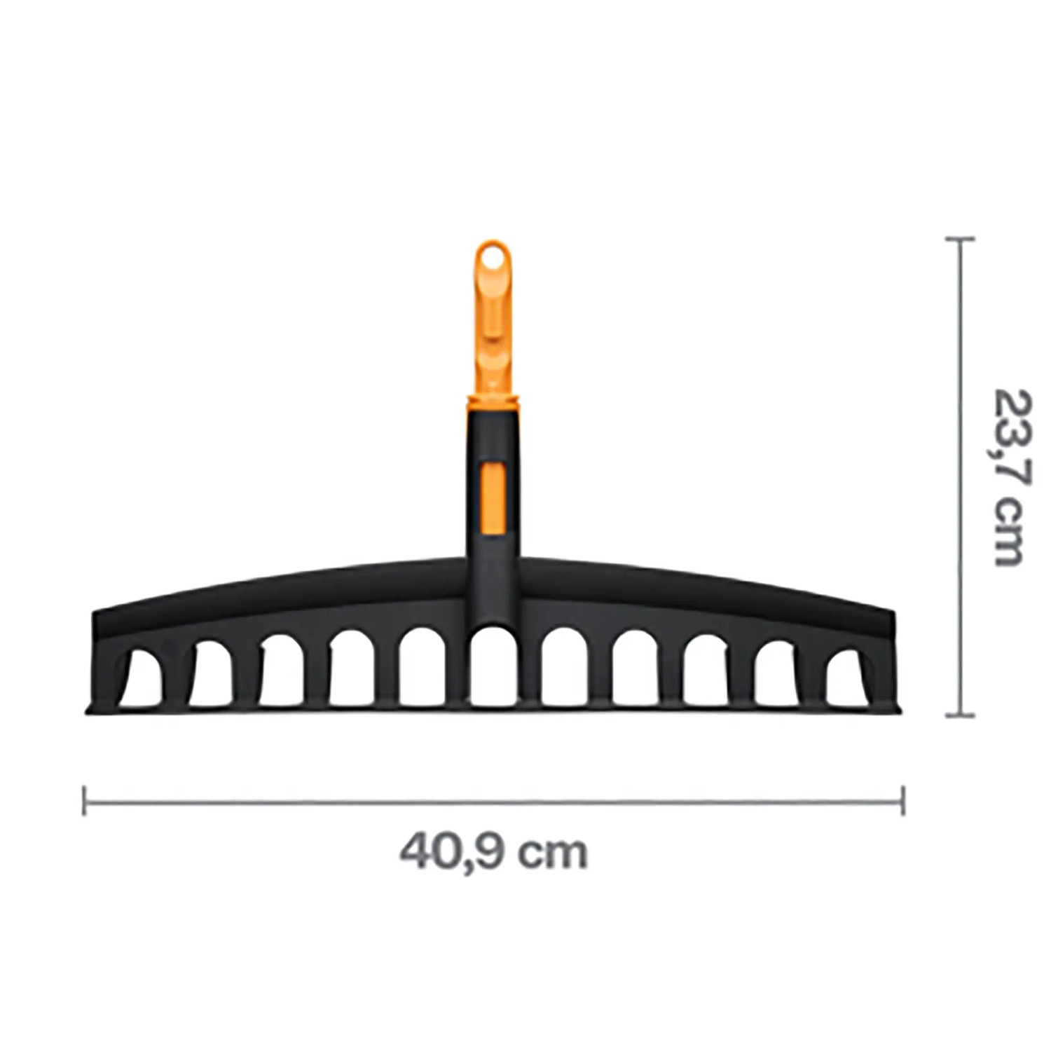 Fiskars Universal-Gartenrechen OneClick, schwarz-orange, mit Maßangaben.