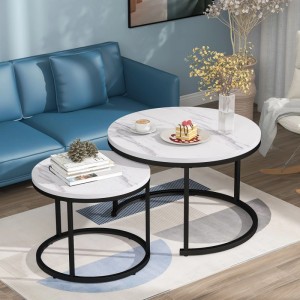 Rundes 2er-Set Couchtische, weißer Marmor-Look, schwarzes Metallgestell, geschachtelt für Wohnzimmer.
