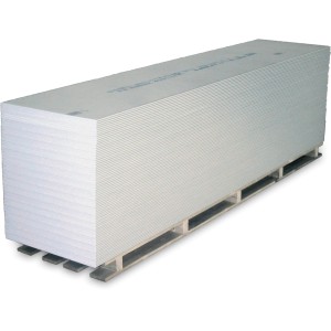 Stapel Gipskartonplatten 9,5 mm x 600 mm x 2600 mm auf Palette für Trockenbau.