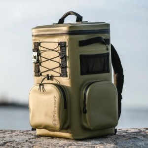 Petromax Kühlrucksack 27 l, grau. Isoliert Speisen und Getränke bis zu 8 Tage ohne Strom.