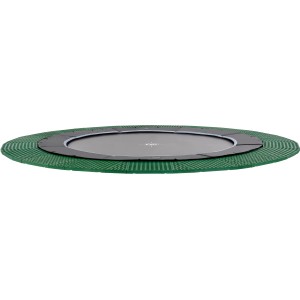 Schwarzes, ebenerdiges EXIT Dynamic Trampolin Ø 427 cm mit grünen Freezone Sicherheitsplatten.