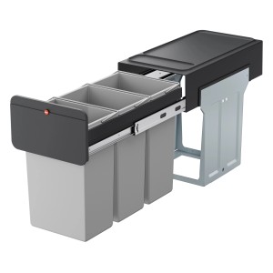 Hailo Einbau-Mülleimer EB-X Trio 30 l mit drei grauen Eimern und schwarzem Deckel.