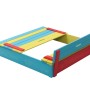 Farbenfroher SwingKing Sandkasten Sepp 120x120 cm mit Klappdeckel als Sitzbank.
