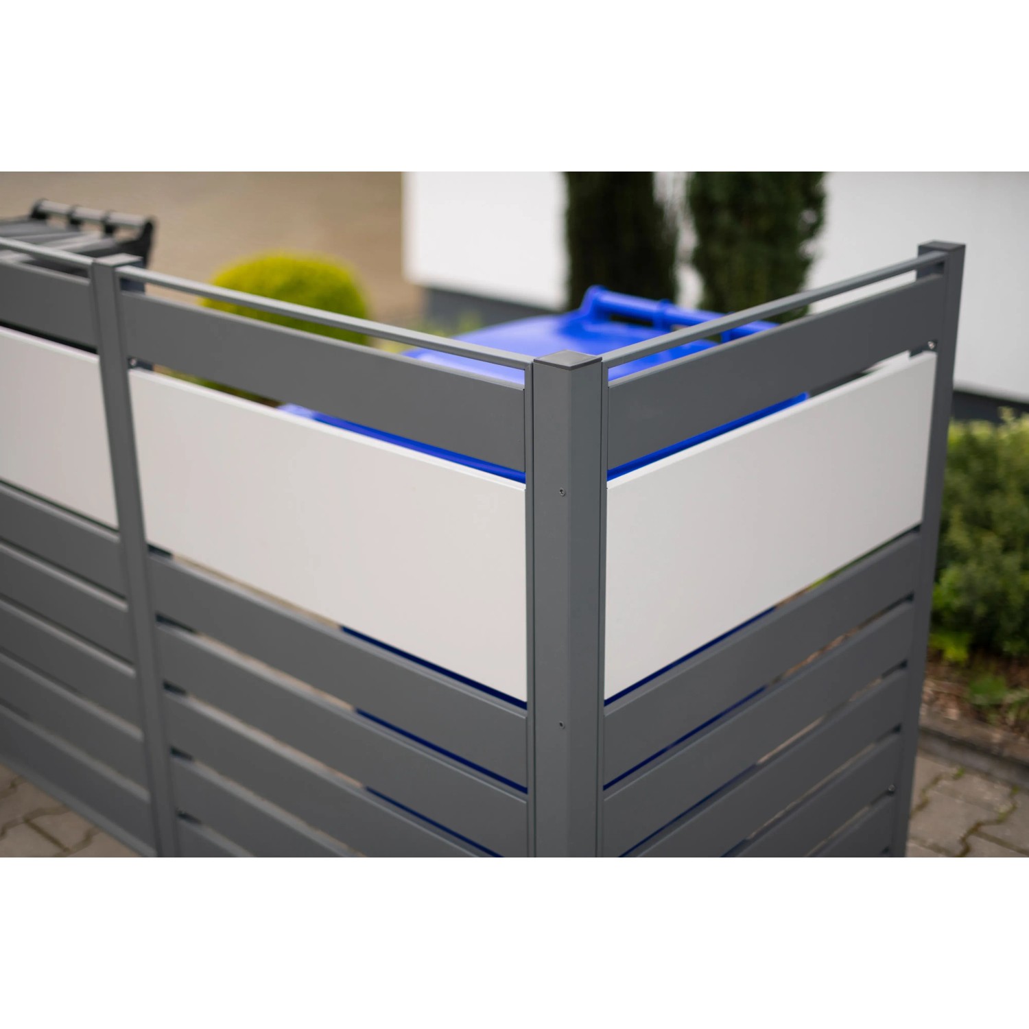 Westmann Mülltonnenverkleidung Planum, Metall, anthrazit/grau, für 4 Tonnen à 240 l.