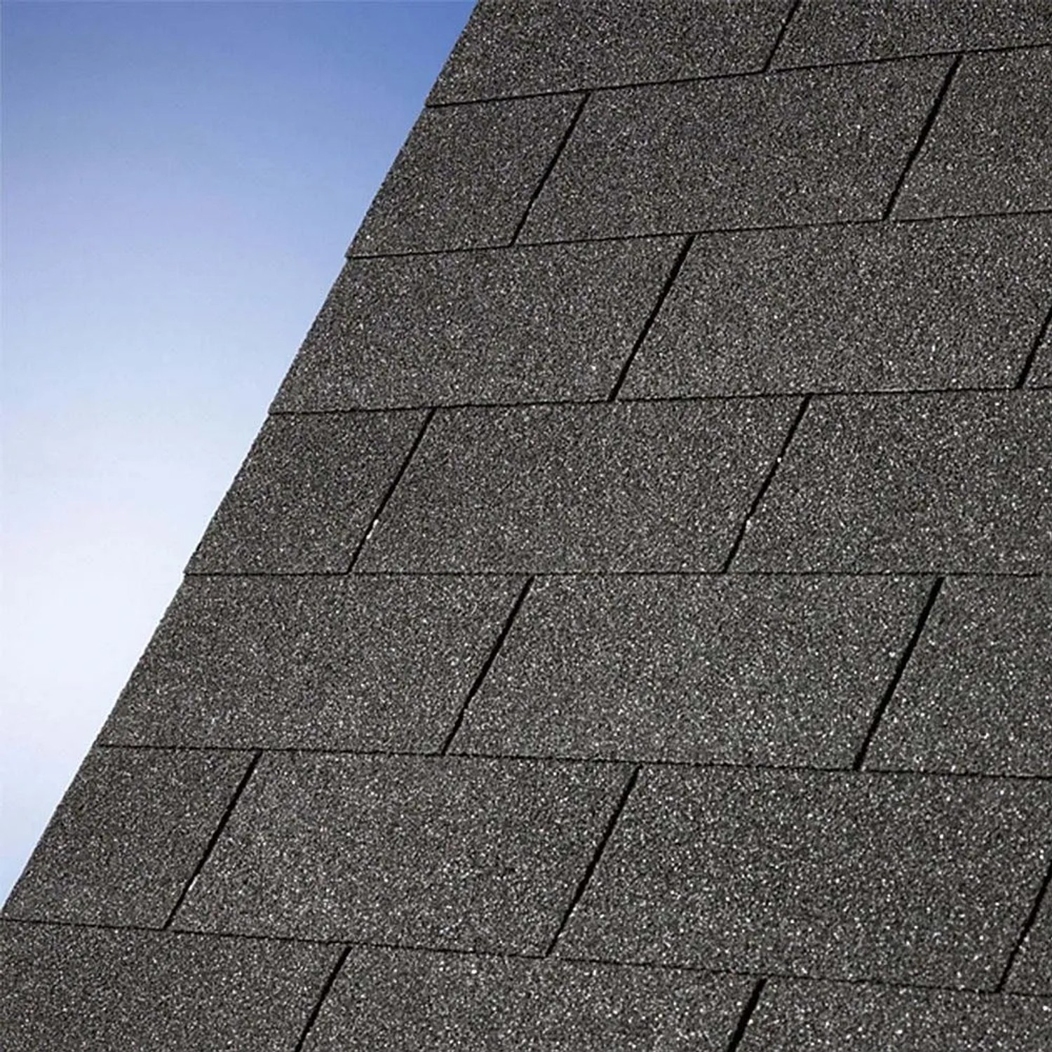 Detailaufnahme der schwarzen Dachschindeln des Karibu Pavillon Bever 2.