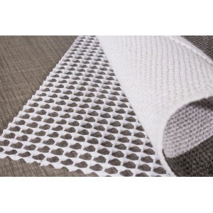 Weiße Andiamo Teppichunterlage mit Gitterstruktur, 120x180 cm, für Teppichgleitschutz.
