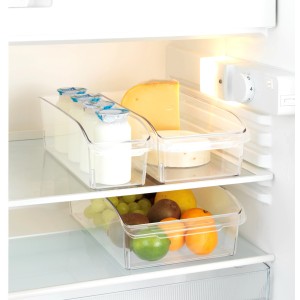 Kühlschrank mit transparenten Wenko Aufbewahrungsboxen Gr. L für Lebensmittel.