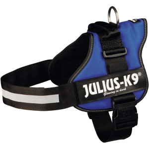 Blaues Julius K-9 Powergeschirr Gr. 2 (L-XL) mit reflektierenden Elementen.