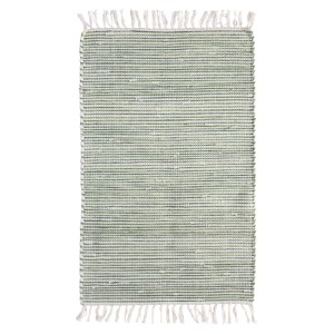Grüner Teppich Kentucky, 60x120 cm, Wollteppich mit Fransen.