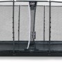 Schwarzes, rechteckiges EXIT Dynamic Bodentrampolin 244x427 cm mit Sicherheitsnetz.