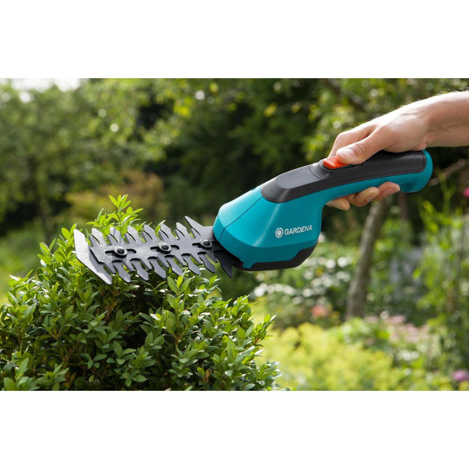 Gardena AkkuGras und Strauchschere AccuCut Li kaufen bei OBI