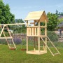Karibu Spielturm Lotti mit Doppelschaukel, Klettergerüst und Netzrampe im Garten.