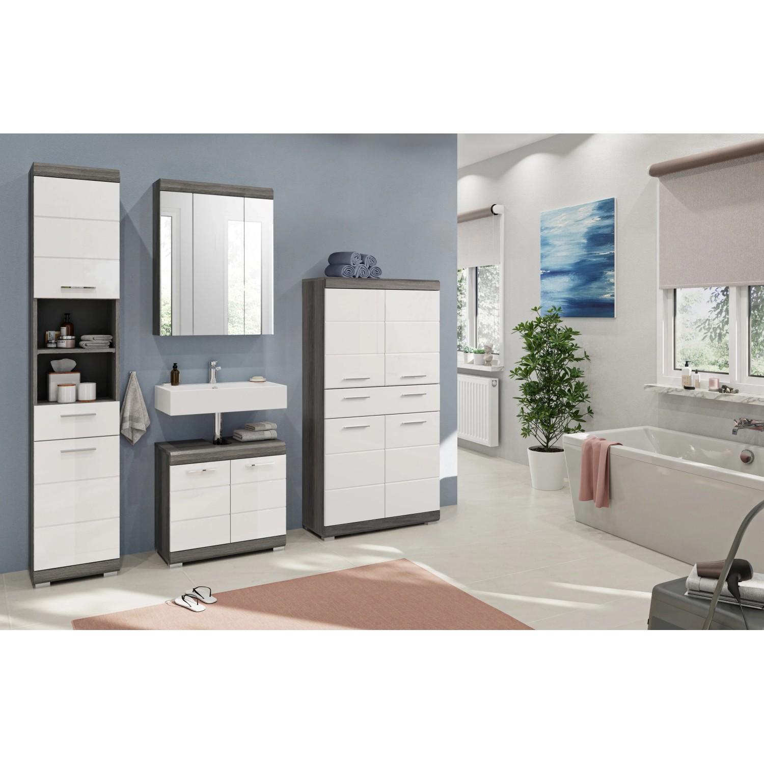 4-teilige Badkombination in Weiß und Rauchsilber mit Spiegelschrank, Waschbeckenunterschrank, Hoch- und Midischrank.