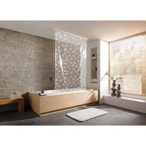 Kleine Wolke Duschrollo Schneeweiß, 128x240cm, mit Muschel-Motiv im Badezimmer.